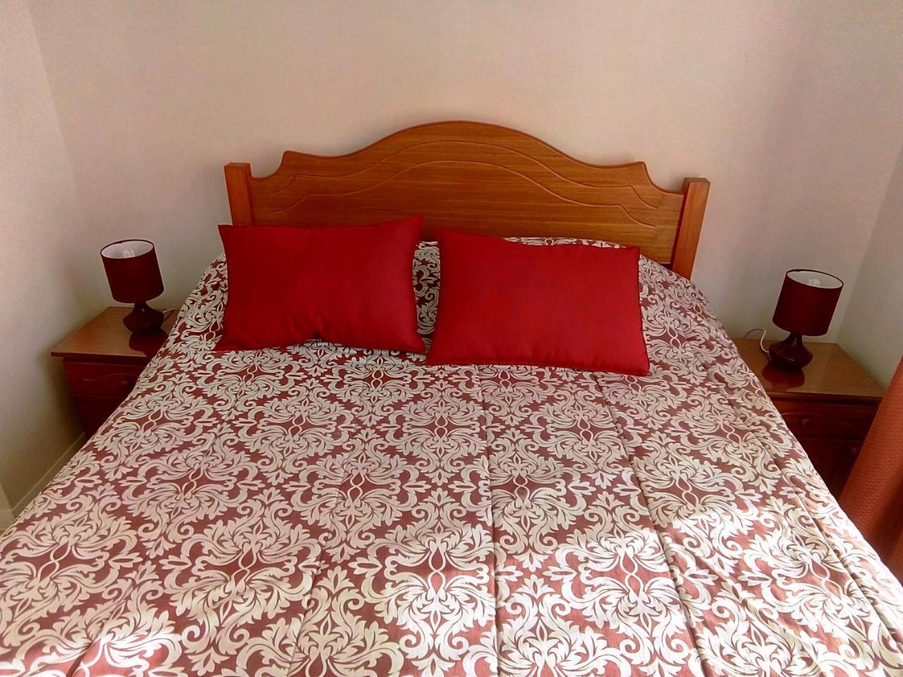 Muy Buena Vista Y Ubicacion Apartamento